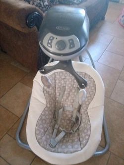 Baby swing