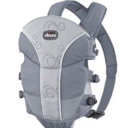 Chicco Ultra Soft Baby Carrier for babies 7.5–25 lbs – 2 carrying positions. Perfect condition; used once.