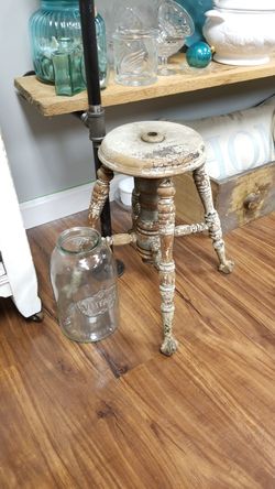 Antique Piano Stool Base