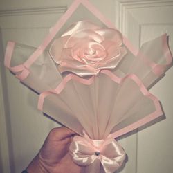 1 singular eternal rose