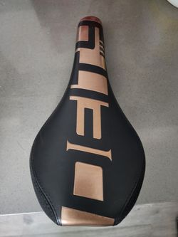 Deity saddle