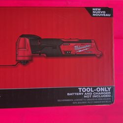 M12 Fuel Oscillating Muit-tool