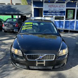 2006 Volvo S40. Clean Title, Pass Smog, Gas Saver! Runs Great!