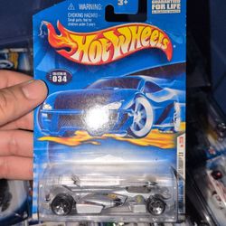 Hot Wheels 2001 New Models Jet Threat 3.0 Number 034, Gray