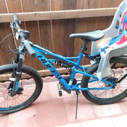 Bike Huffy Oxide With Child Seat