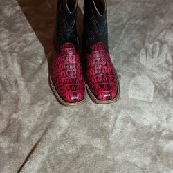 Alligator  Skin Boots