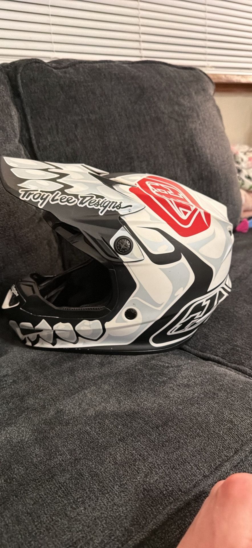 Troy Lee Se4 MIPS Helmet