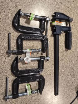 Brand New PITTSBURGH Clamps Set (5

Pieces) - Unused