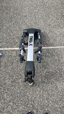 Thule bicycle rack for rear car hitch mount