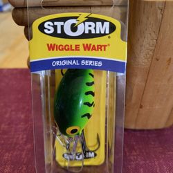 FISHING STORM 3/8 oz CRANKBAIT RATTLE'S