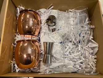 Champagne Glass/moscow mule drink set ✨Thrifty Gifted LLC✨