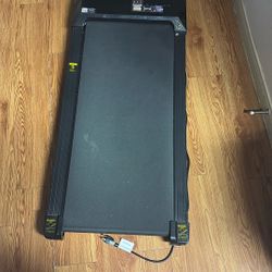 PitPat Treadmill Slightly Used 100 Works Fine And Everything!need Gone ASAP And Has Remote.