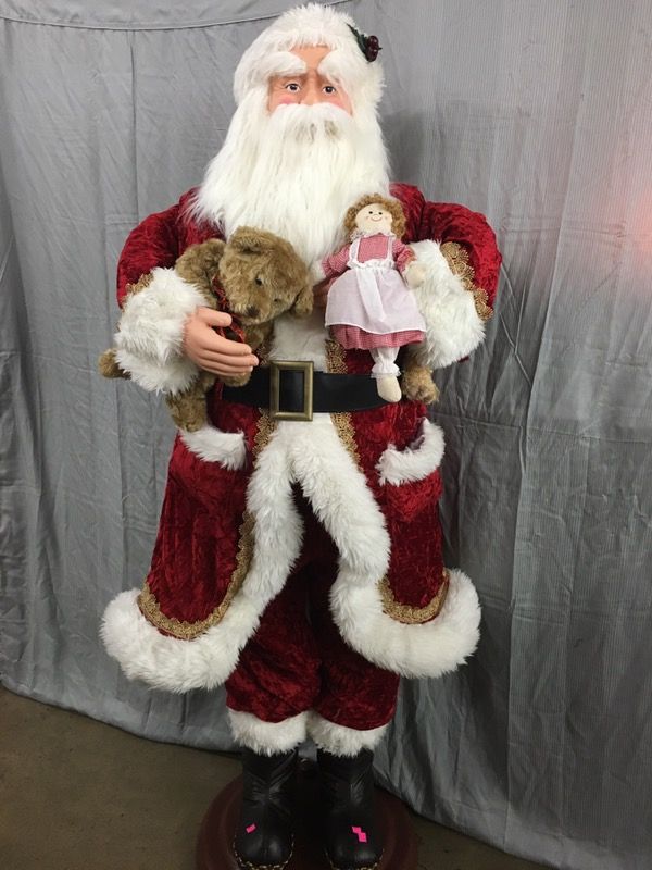 5ft Free Standing Santa Claus for Sale in Austin, TX OfferUp