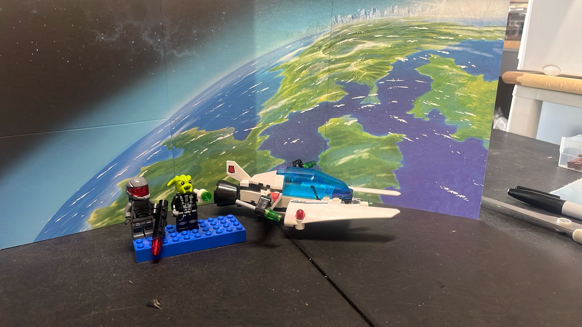 Vintage LEGO Space: Raid Vpr (5981) Set