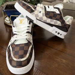 New LV Men’s Shoes.