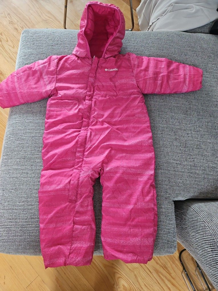 Snow/winter Suite Columbia