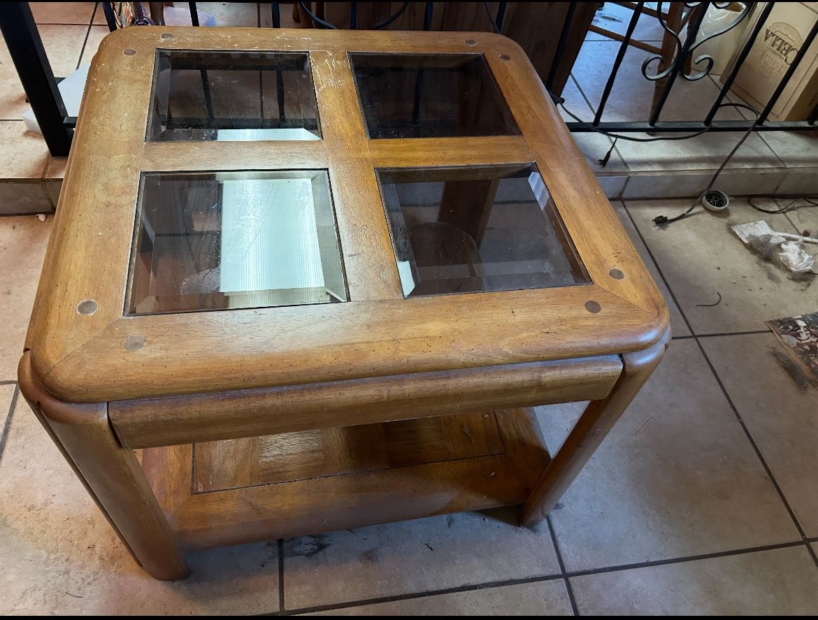 Oak Square End Table