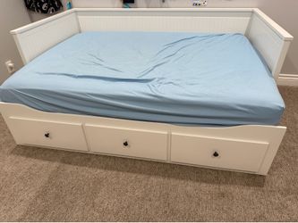 IKEA Hemnes Daybed