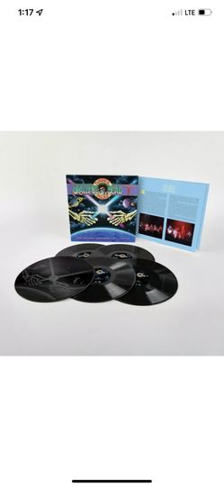 Grateful Dead Dave's Picks Vol. 1 5/25/77 Richmond, VA The Mosque Vinyl In Hand