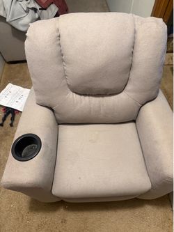 Little recliner