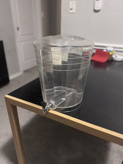 Plastic Beverage Dispenser 