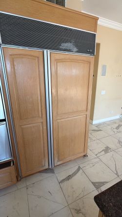 Moving sale in Beverly Hills.  Subzero