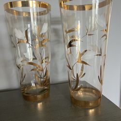 Antique gold-trimmed Vases