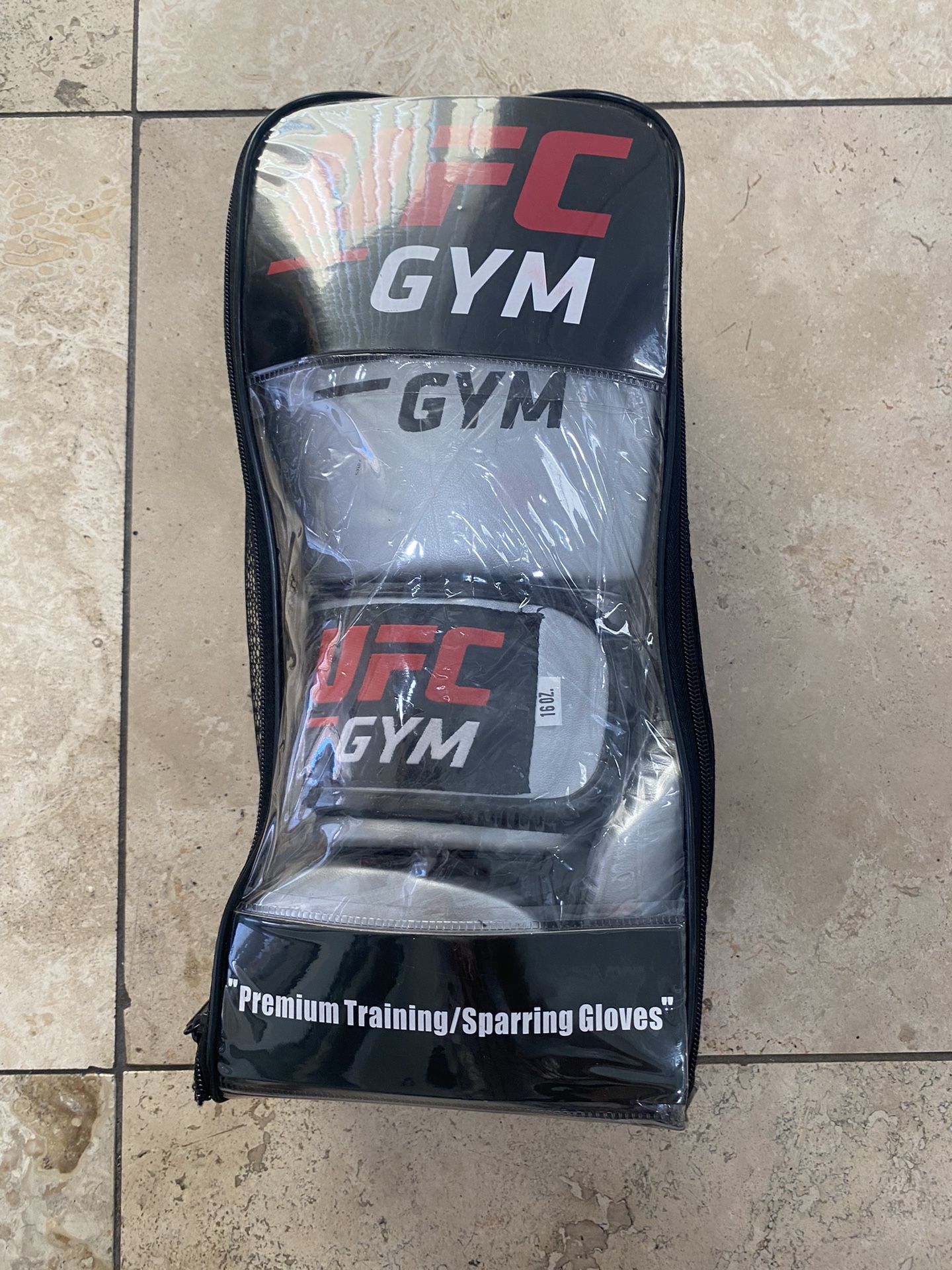New UFC Gym 16oz Boxing Gloves 
