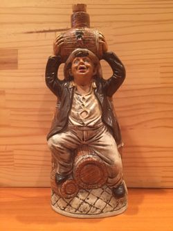 12” tall vintage Casa Vento Italian wine figure bottle