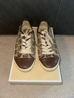 Michael Kors Monogram SZ 7