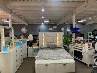 Modern Luxury Chouette Bedroom Set Real Marble $10 down