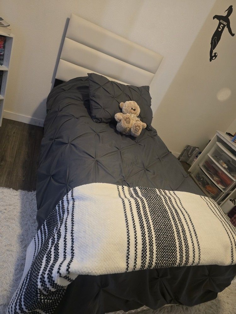 Twin Size Bed