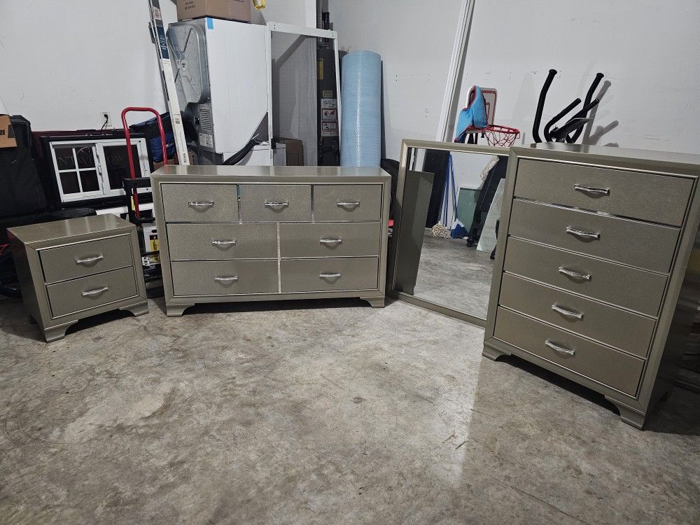3 Piece Bedroom Set
