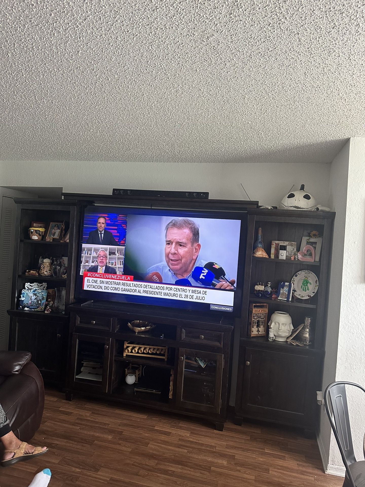 Tv Stand With Side Storage
