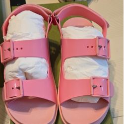 Gucci Pink Chunky Sandals with Adjustable Straps 