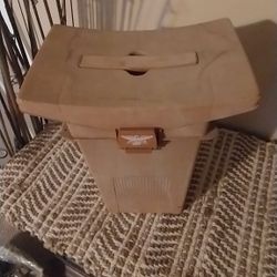 Vintage Fenwick Seat-Cooler