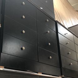 Compressed Wood 8 Drawer Dresser With Rails 