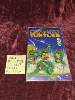Teenage Mutant Ninja Turtle 1987 comic book awesome condition! All sales