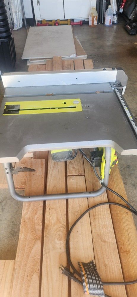 Table Saw. Mesa Para Cortar Madera