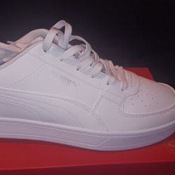 Puma Sneakers  Size 12