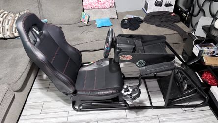 Logitech g29 racing wheel