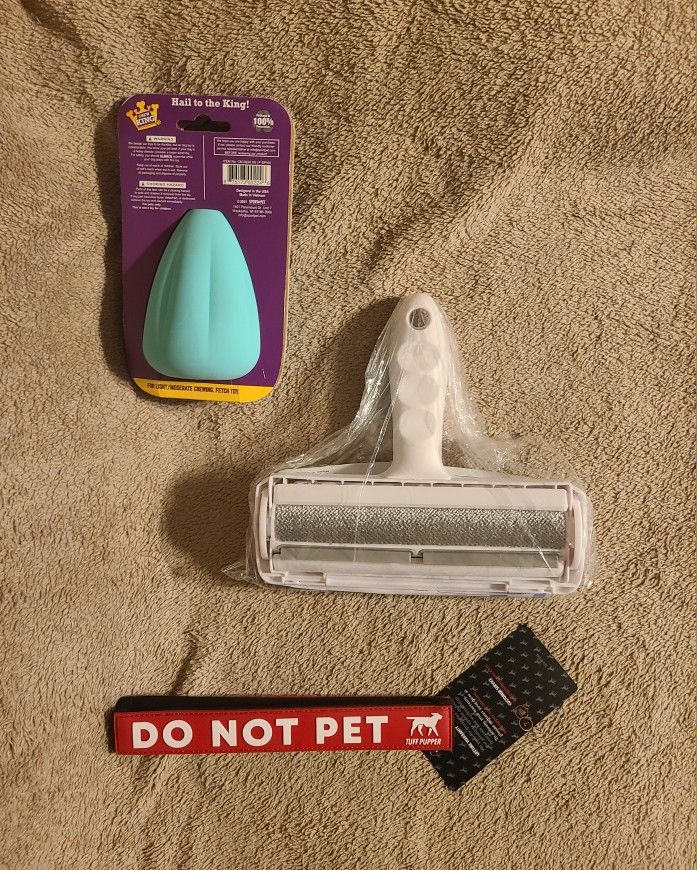 Premium Dog Treater + Pet Hair Remover + Leash Sleeve