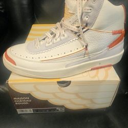 Jordan Retro 2  Maison Chateau Rouge Sz 8.5