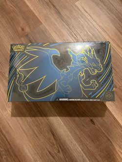 Mega Chrizard Ultra Premium Collection