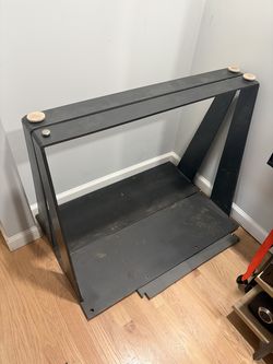 Table legs