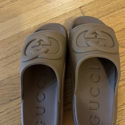 Women’s Wedge Sandal