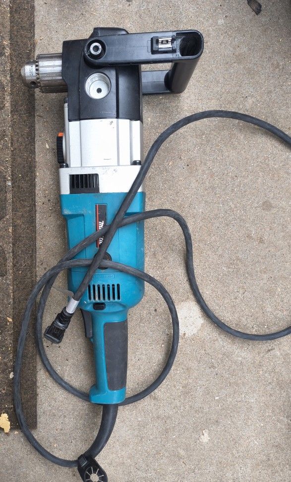 Makita Angle Drill 
