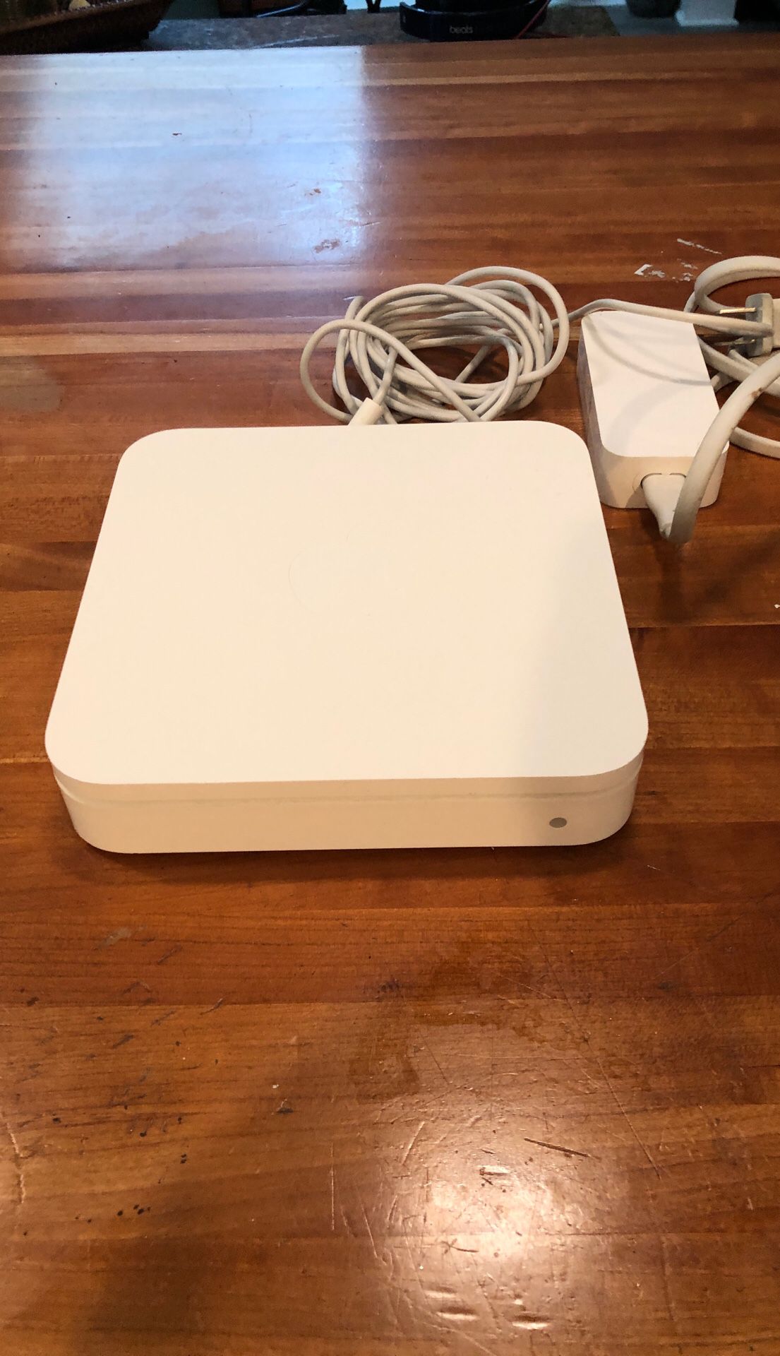 APPLE Airport Extreme 54Mbps 3-Port 1000Mbps Wireless