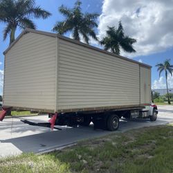 Shed relocated ,,, Movemos Casita De Patio Container Rv Crane 