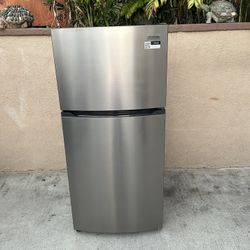 Frigidaire Fridge Silver 14cu Ft 28x30x60🛑👍3 MONTHS WARRANTY 